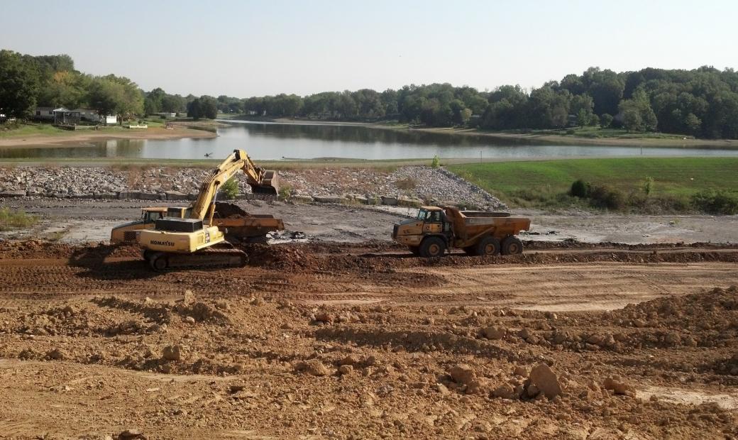 Country Squire Lakes Dam | Bayer Becker - Civil Engineers, Land ...